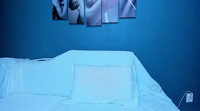 andboyfor6 online show from February 2025 10:03:01 PM