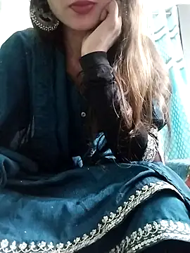 Noor Darliing online show from March 2025 03:28:02 PM