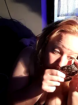 D Marinna online show from March 2026 04:11:02 PM