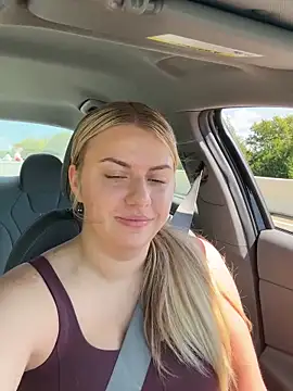 nicolesugarr online show from September 2025 05:35:02 PM