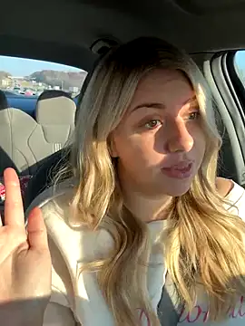 nicolesugarr online show from November 2025 08:40:02 PM