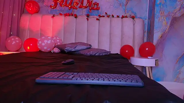  sex mia online show from February 2026 07:20:01 PM