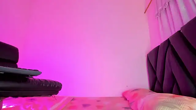 stephany doll  online show from January 2026 04:27:02 AM