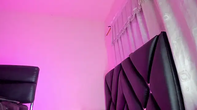 Snapshot of stephany_doll_ chatting on May 2026 09:03:02 AM stephany doll online show from May 2026 09:03:02 AM