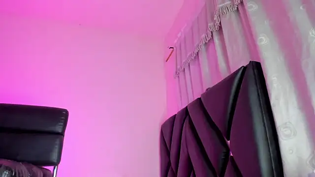 Snapshot of stephany_doll_ chatting on May 2026 03:58:01 AM stephany doll online show from May 2026 03:58:01 AM