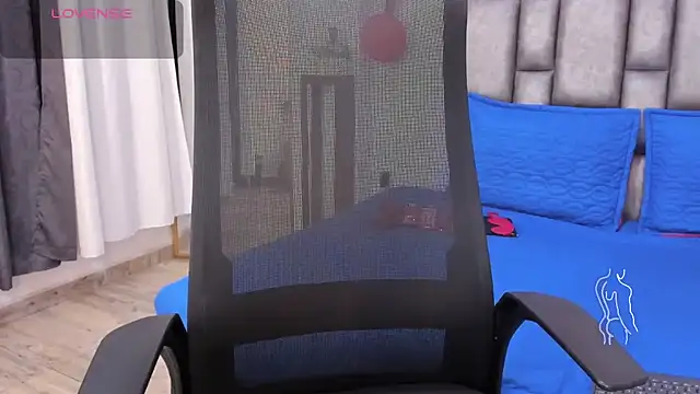 michacosio online show from February 2026 03:38:02 AM