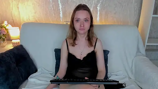 Linda Bryant online show from May 2026 11:23:04 PM
