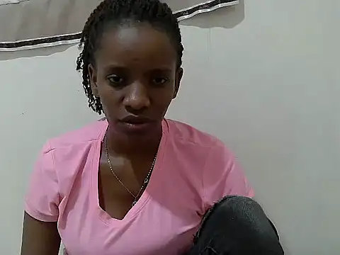 prettybeee online show from November 2025 06:51:01 PM