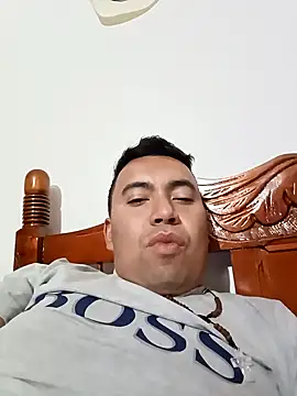 Snapshot of Diego_leon27 chatting on January 2025 12:06:02 AM Diego leon27 online show from January 2025 12:06:02 AM