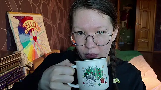 MiriamOr online show from December 2025 08:51:02 AM