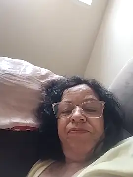 mariy522 online show from November 2025 11:36:02 AM