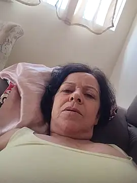 mariy522 online show from December 2025 04:27:01 PM