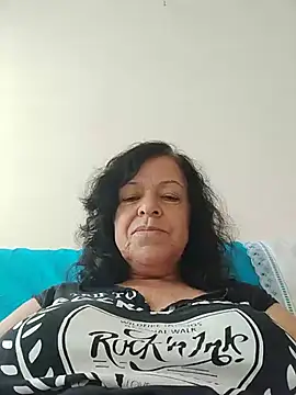 Snapshot of mariy522 chatting on July 2026 04:42:02 PM mariy522 online show from July 2026 04:42:02 PM