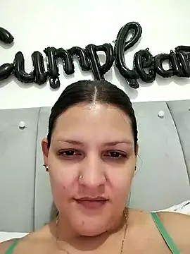 Mia Hampton online show from February 2026 05:58:01 PM