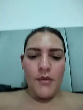 Snapshot of Mia_Hampton chatting on June 2026 02:35:01 AM Mia Hampton online show from June 2026 02:35:01 AM