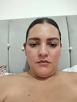 Snapshot of Mia_Hampton chatting on June 2026 03:56:01 AM Mia Hampton online show from June 2026 03:56:01 AM