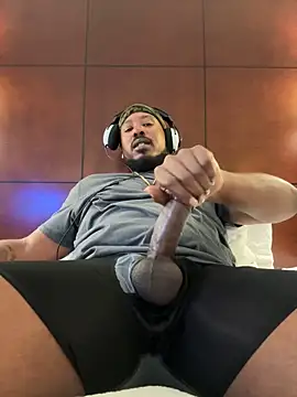 Hungkung online show from January 2025 08:41:01 PM