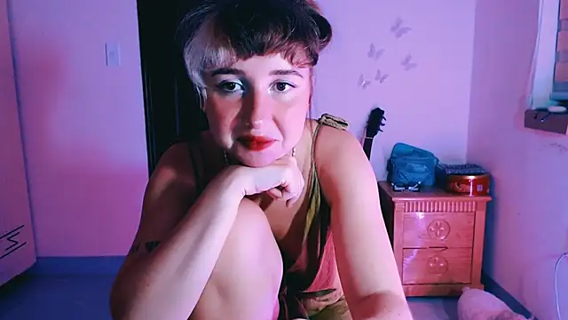 Cosmo Riri online show from March 2026 11:04:01 AM