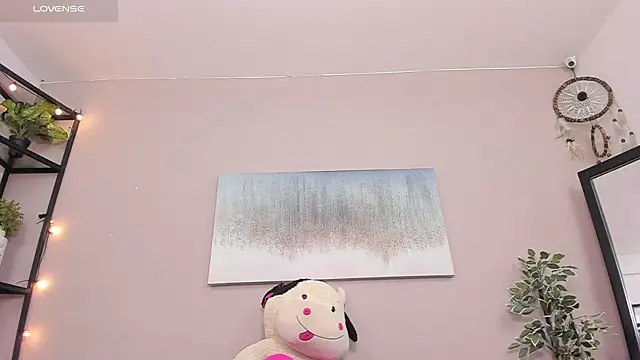 Snapshot of Briana_Wells_ chatting on February 2026 12:34:02 PM Briana Wells online show from February 2026 12:34:02 PM