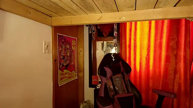 Snapshot of Lilith_DeVil_ chatting on February 2025 07:30:01 PM Lilith DeVil online show from February 2025 07:30:01 PM