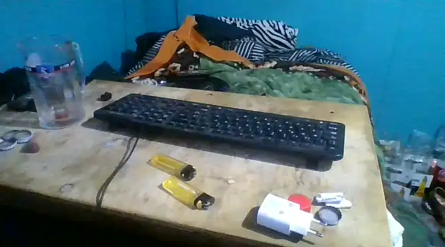 malekon76 online show from December 2024 03:20:02 PM