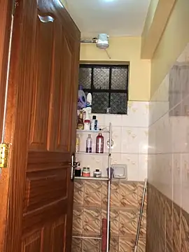 Bootieshake online show from January 2025 12:04:02 AM