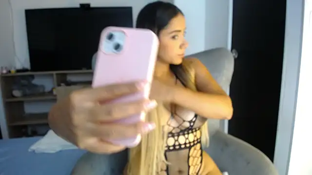 natalie fox23 online show from January 2025 03:37:01 PM