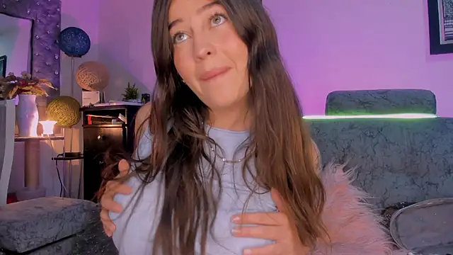 zoe kittylove online show from November 2025 05:39:02 AM