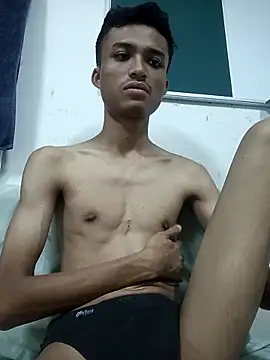 Hunter Hault online show from February 2026 12:32:02 PM