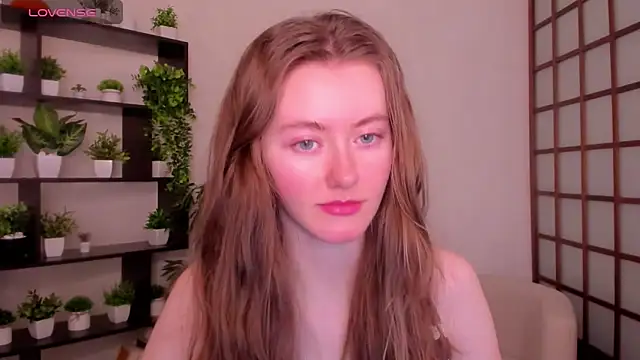 KateCuddle online show from October 2025 02:44:01 AM