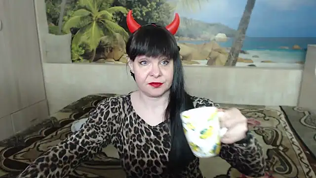 Snapshot of Aphelandra chatting on March 2025 12:56:02 PM Aphelandra online show from March 2025 12:56:02 PM