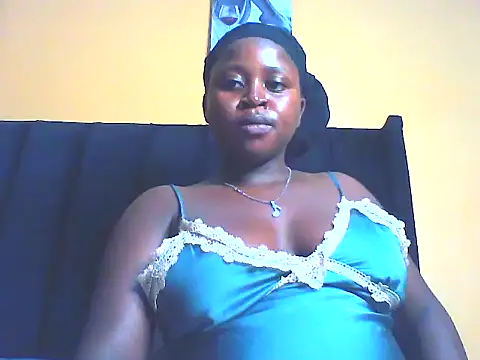 Snapshot of EboniesBelle chatting on May 2026 07:01:01 PM EboniesBelle online show from May 2026 07:01:01 PM
