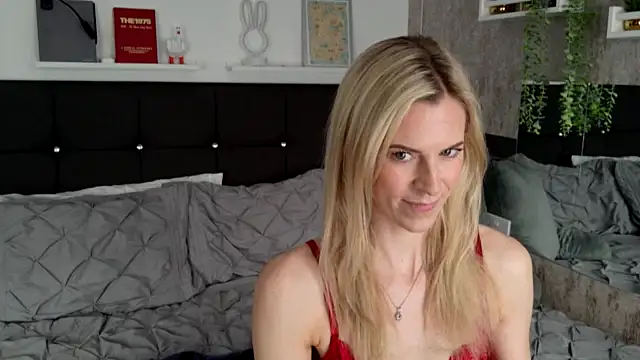 Amber riivers online show from March 2025 12:12:01 PM