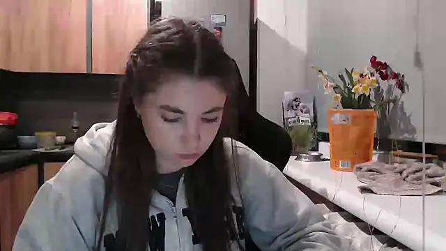 Snapshot of delightful_sofi chatting on April 2026 05:56:01 PM delightful sofi online show from April 2026 05:56:01 PM