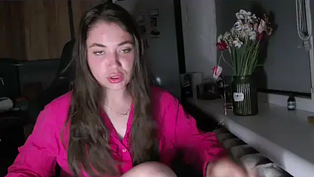 Snapshot of delightful_sofi chatting on May 2026 06:05:02 PM delightful sofi online show from May 2026 06:05:02 PM