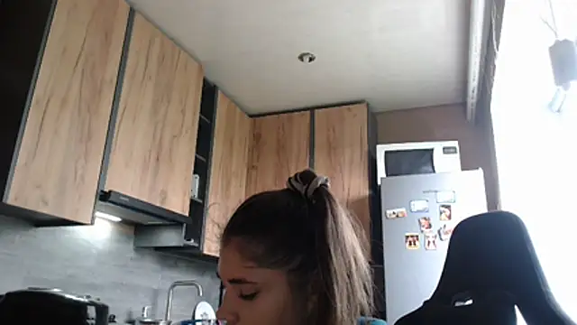 Snapshot of delightful_sofi chatting on May 2026 11:40:01 AM delightful sofi online show from May 2026 11:40:01 AM