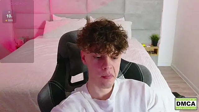 cute thomas online show from January 2025 08:21:01 PM