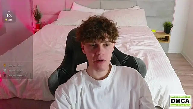 cute thomas online show from February 2025 11:15:02 PM