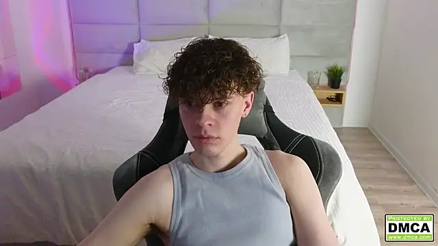 cute thomas online show from March 2025 09:10:02 PM