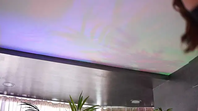 Snapshot of HotSkinnyX chatting on June 2026 09:00:01 AM HotSkinnyX online show from June 2026 09:00:01 AM