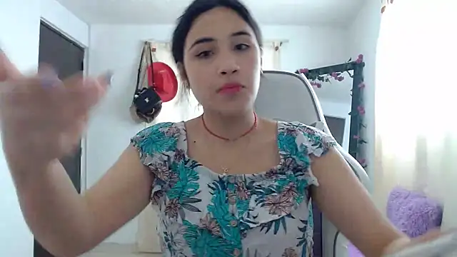 InocentHeaven1 online show from December 2024 12:49:02 PM