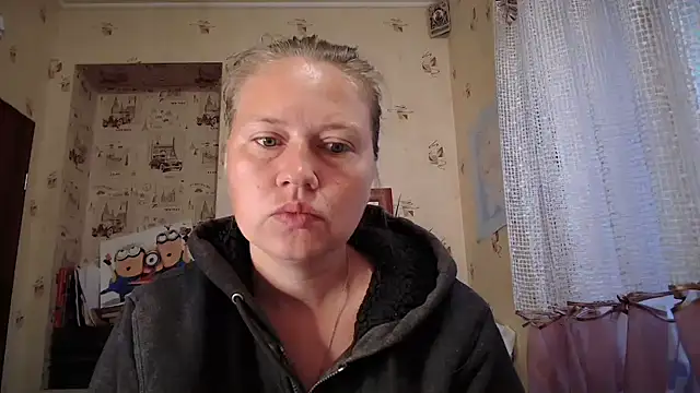 Snapshot of dream_alexa chatting on June 2026 01:52:01 AM dream alexa online show from June 2026 01:52:01 AM
