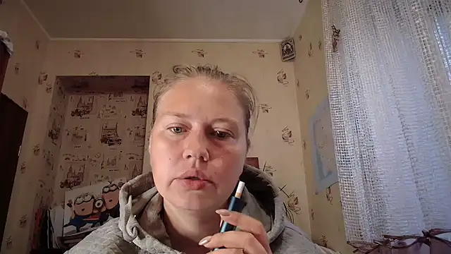 Snapshot of dream_alexa chatting on June 2026 02:14:02 AM dream alexa online show from June 2026 02:14:02 AM