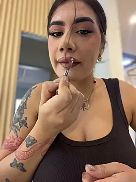 clarachanelricek online show from November 2025 07:57:01 PM