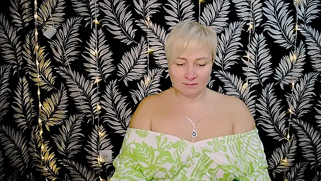 Olivia playful online show from December 2024 12:20:02 PM