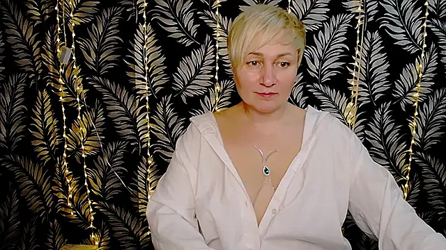 Olivia playful online show from March 2025 03:16:02 PM