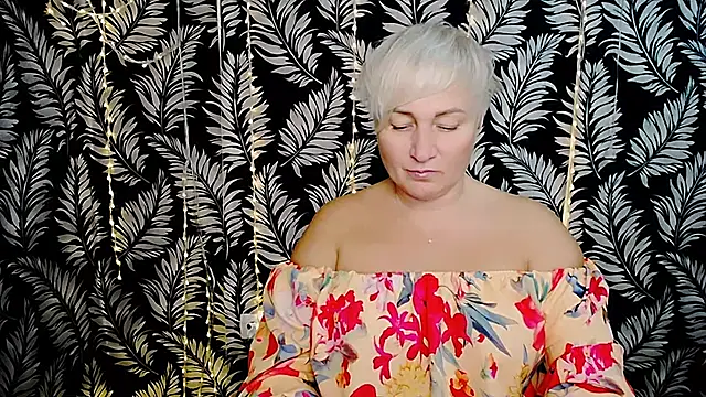 Olivia playful online show from October 2025 12:42:02 PM