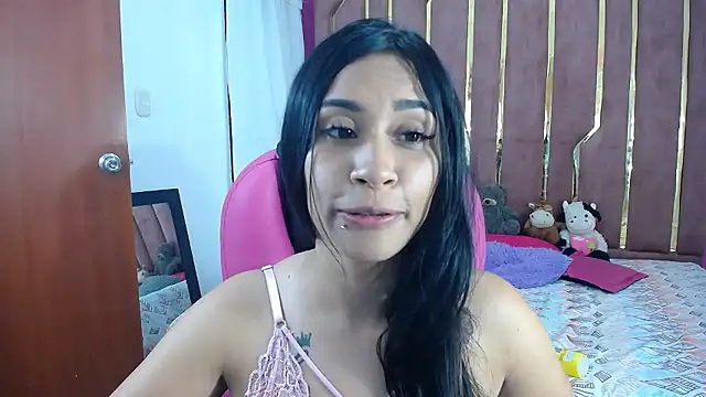Snapshot of Chanel-24 chatting on December 2024 11:01:01 PM Chanel-24 online show from December 2024 11:01:01 PM