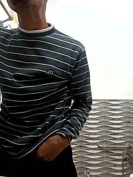 Snapshot of Lent_Medium chatting on January 2026 09:25:02 AM Lent Medium online show from January 2026 09:25:02 AM