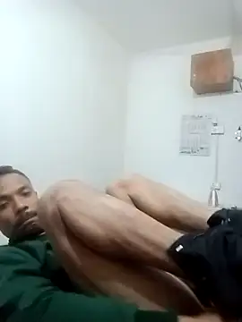 Snapshot of Lent_Medium chatting on January 2026 07:11:01 PM Lent Medium online show from January 2026 07:11:01 PM